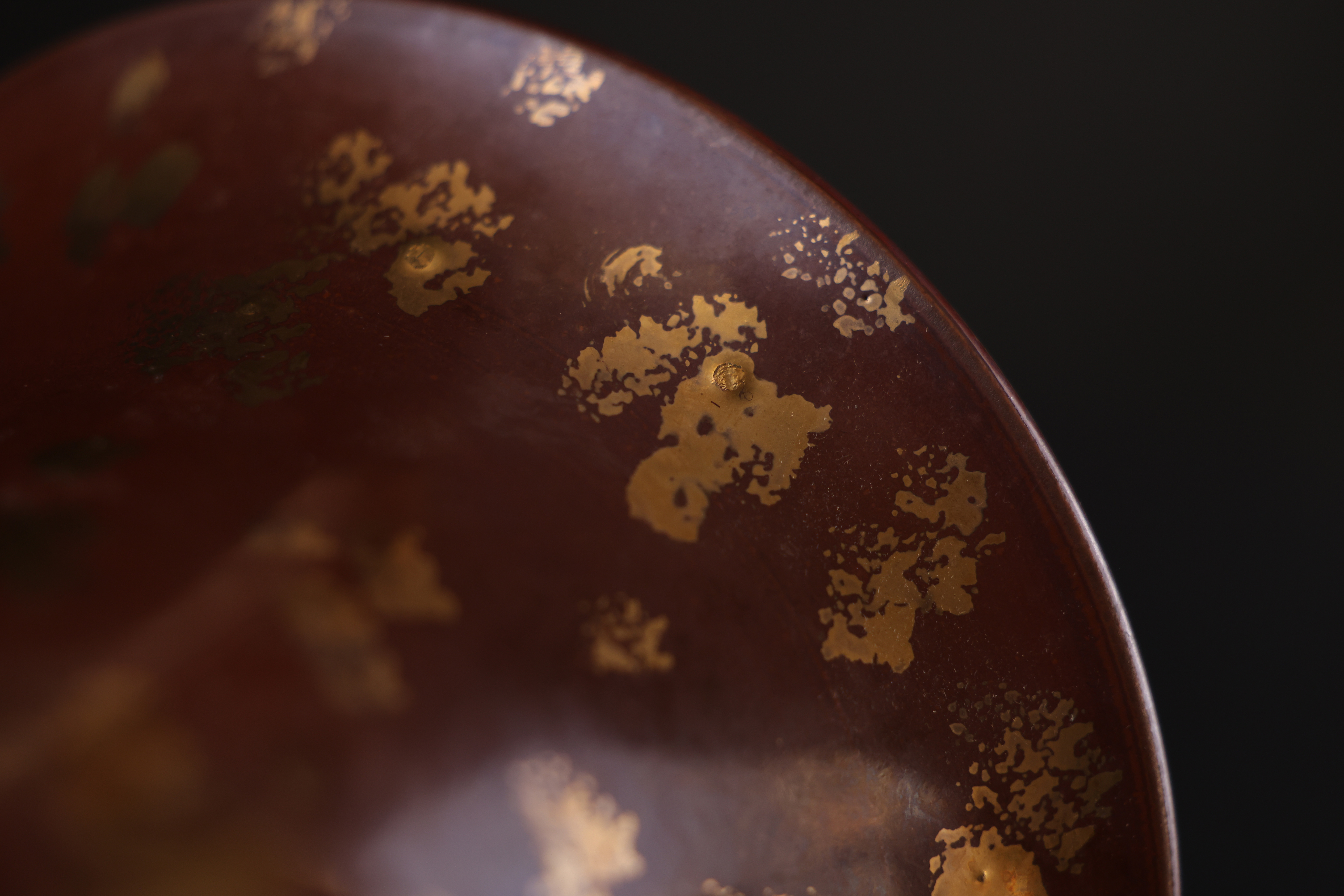 清乾隆仿古铜釉洒金凤尾尊- 博物馆- NCollector